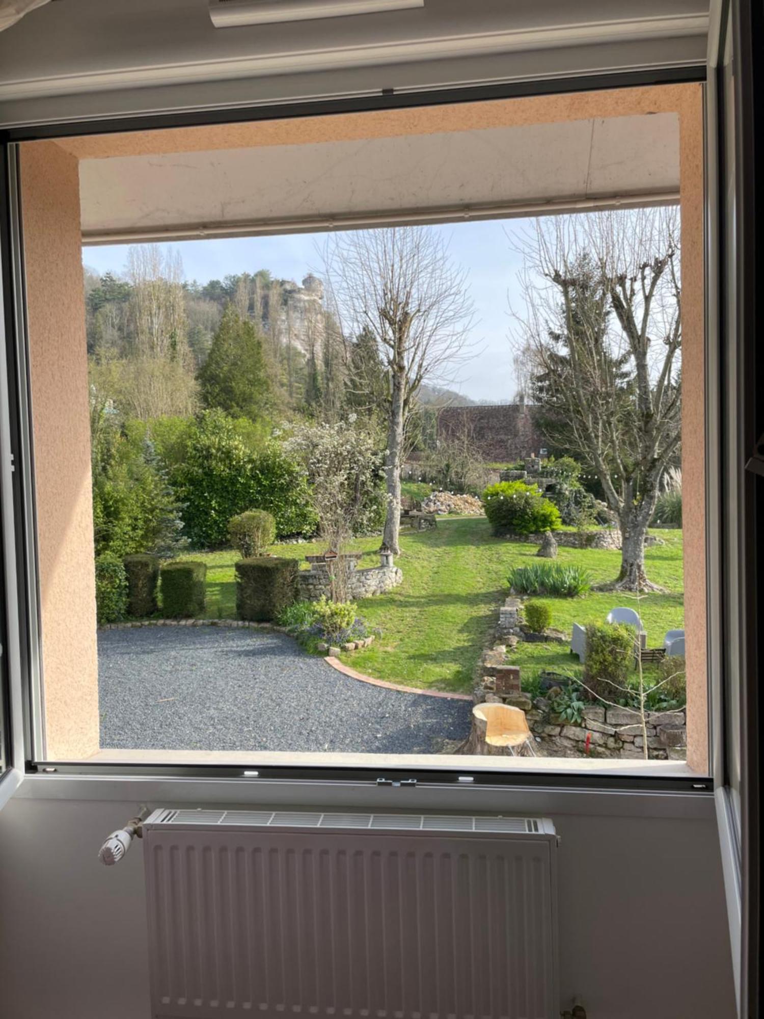 Auberge De La Roque La Roquette Eksteriør billede